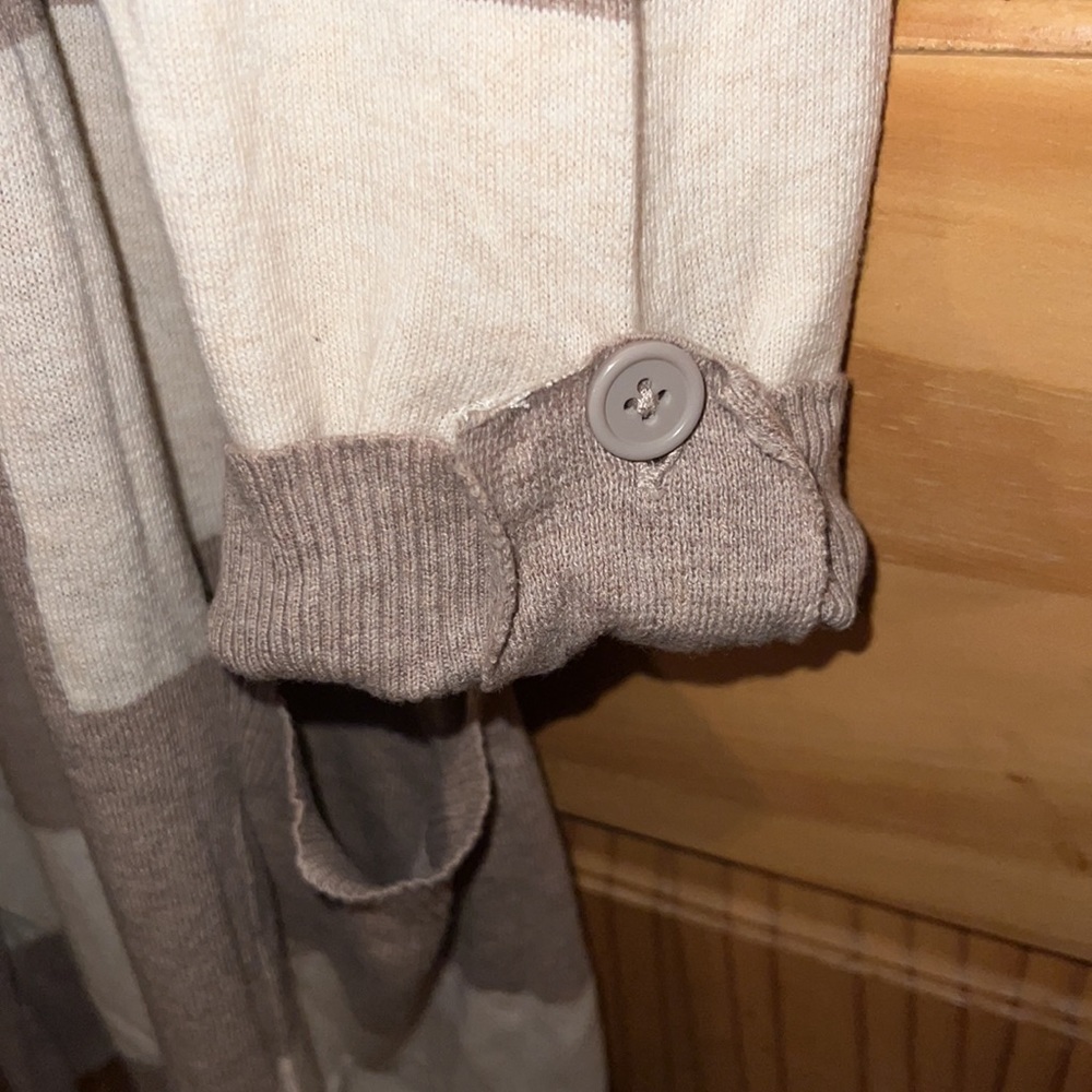 Long Cardigan - Picture 6 of 7